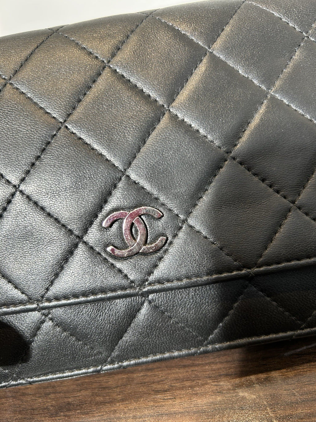 Chanel Classic Wallet On Chain