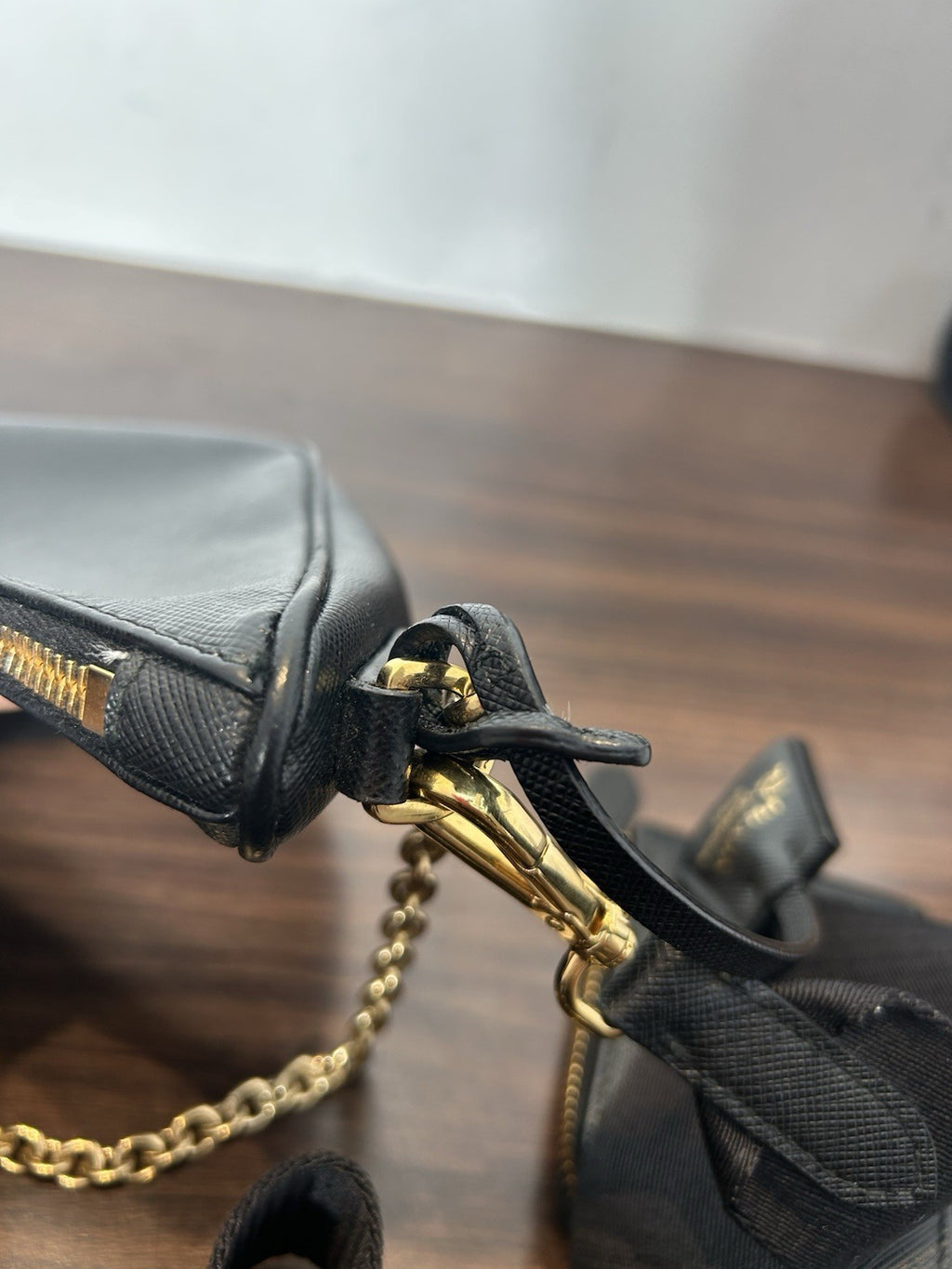 Prada Re-Edition 2005 Saffiano leather bag