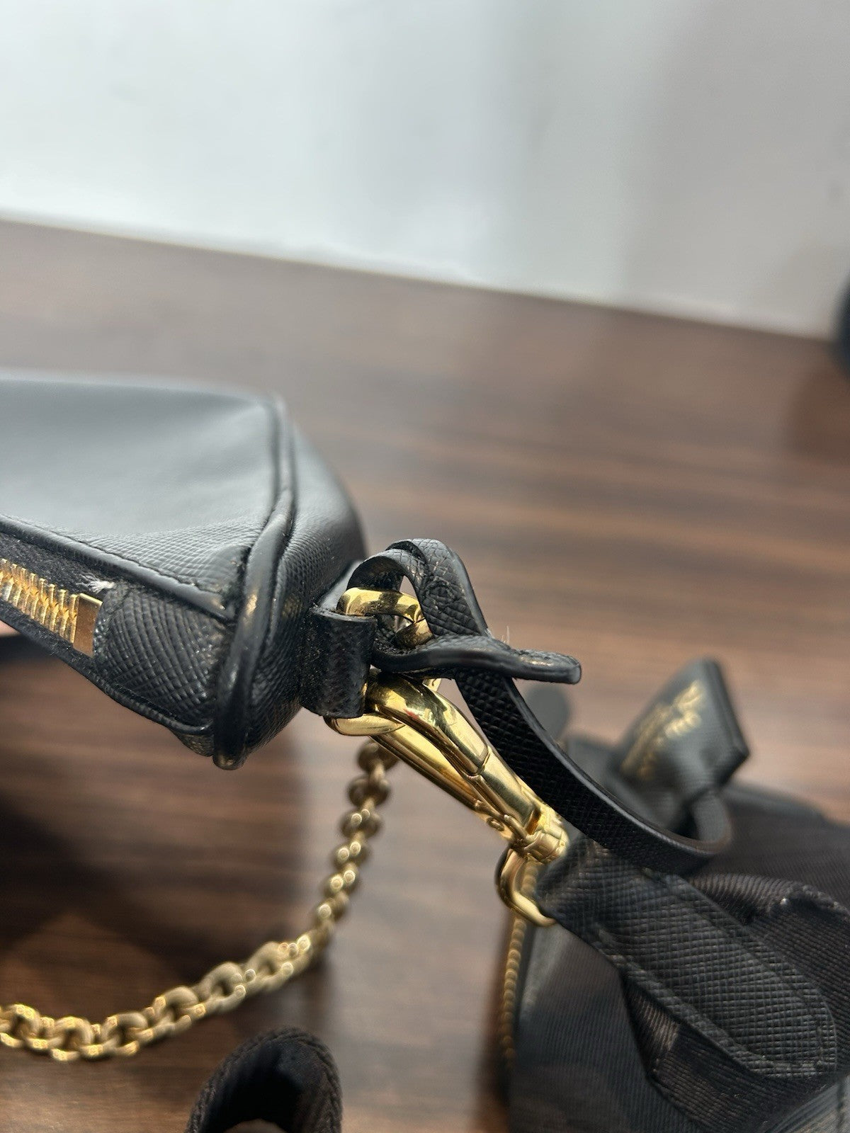 Prada Re-Edition 2005 Saffiano leather bag