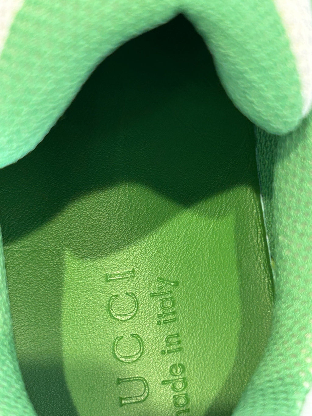 Gucci Basket Demetra Distressed White/Green Unisex Sneakers Mens US 7/ Women 8.5