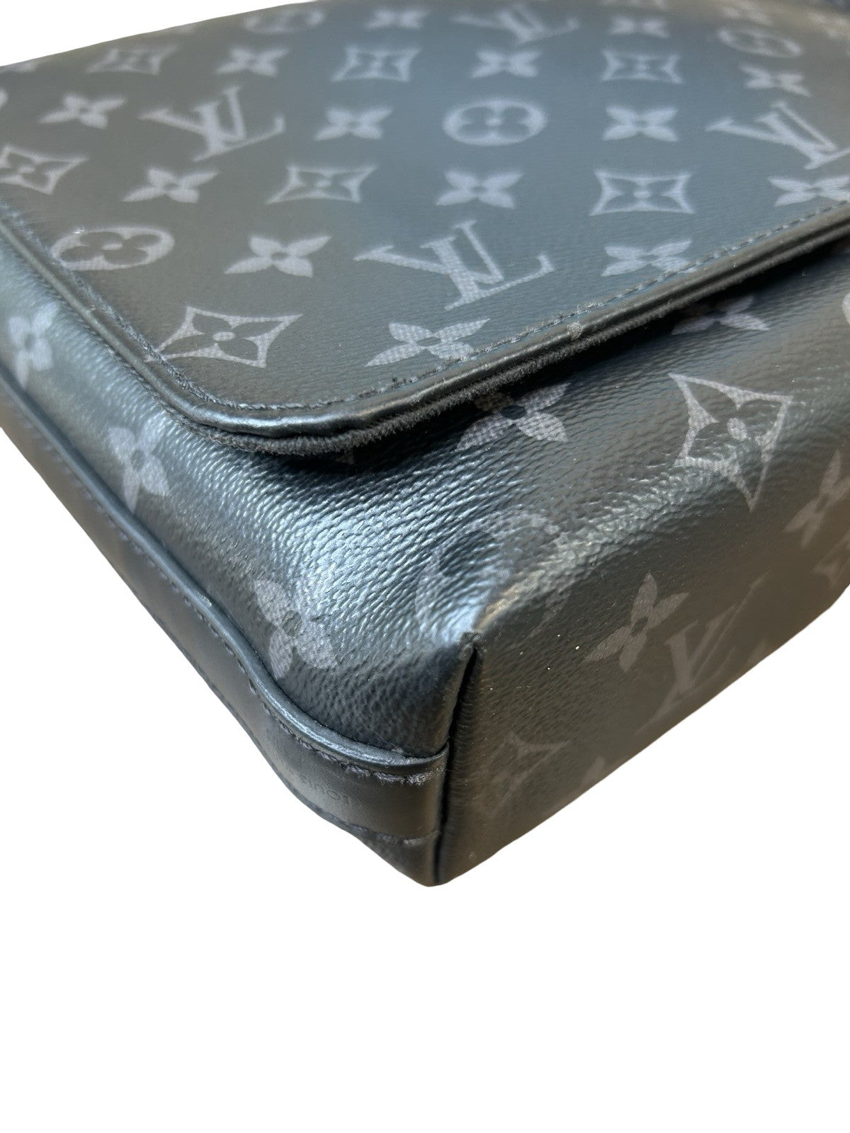 Louis Vuitton Black Monogram Eclipse District PM Messenger Bag