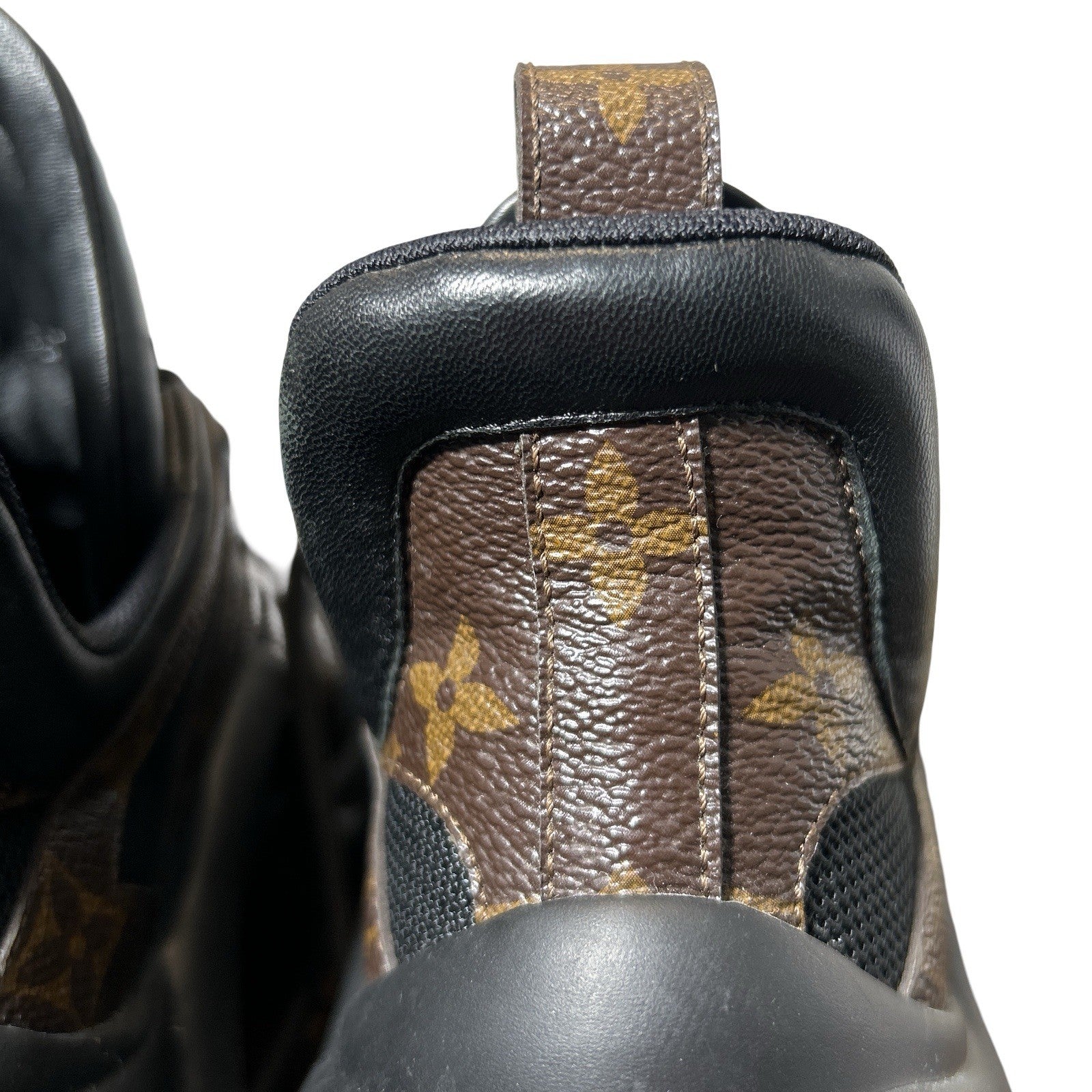 LV Archlight Sneaker Black 38.5