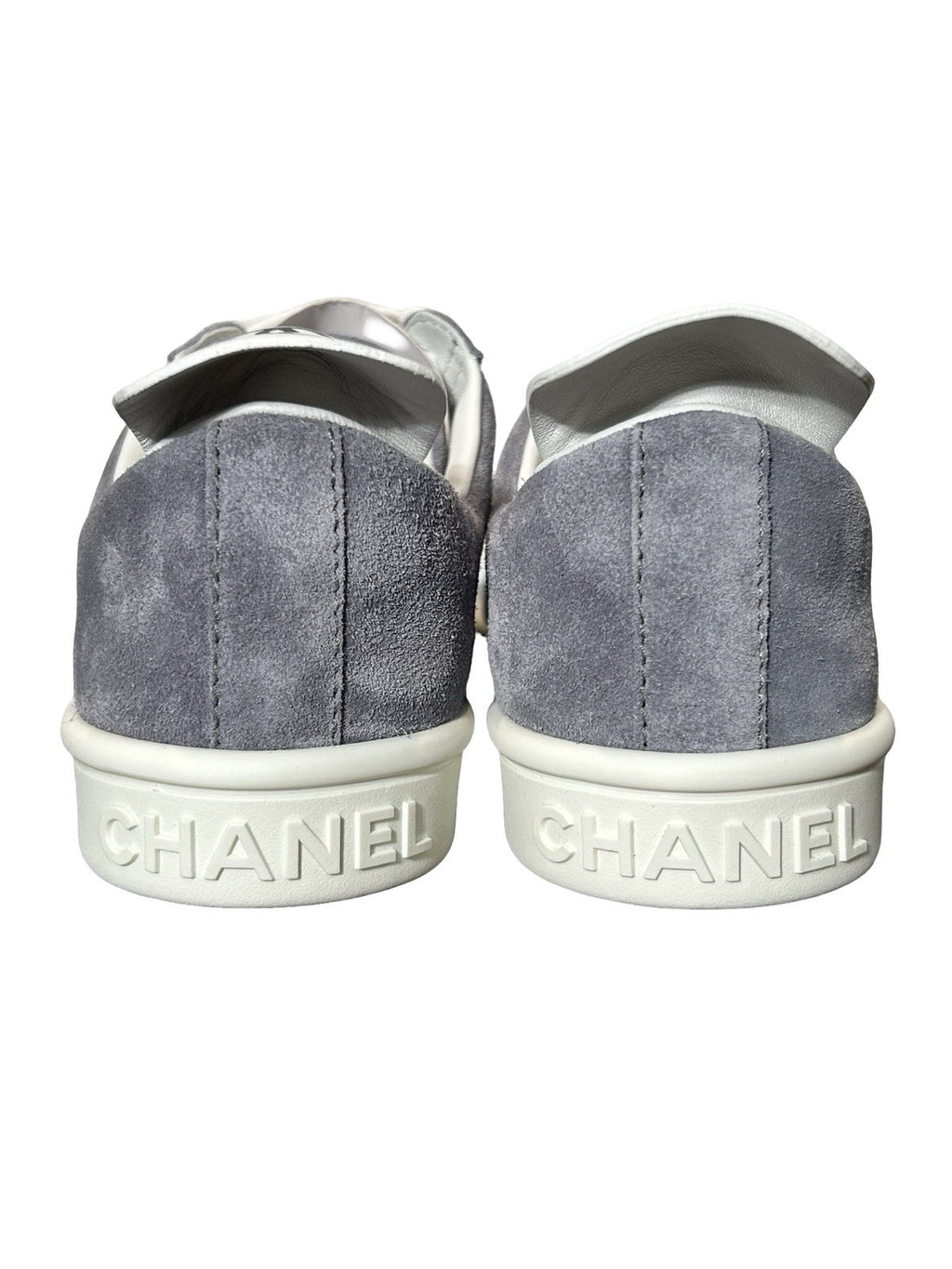 Chanel Women's CC Low-Top Flat Runner Sneakers Suede Size 40