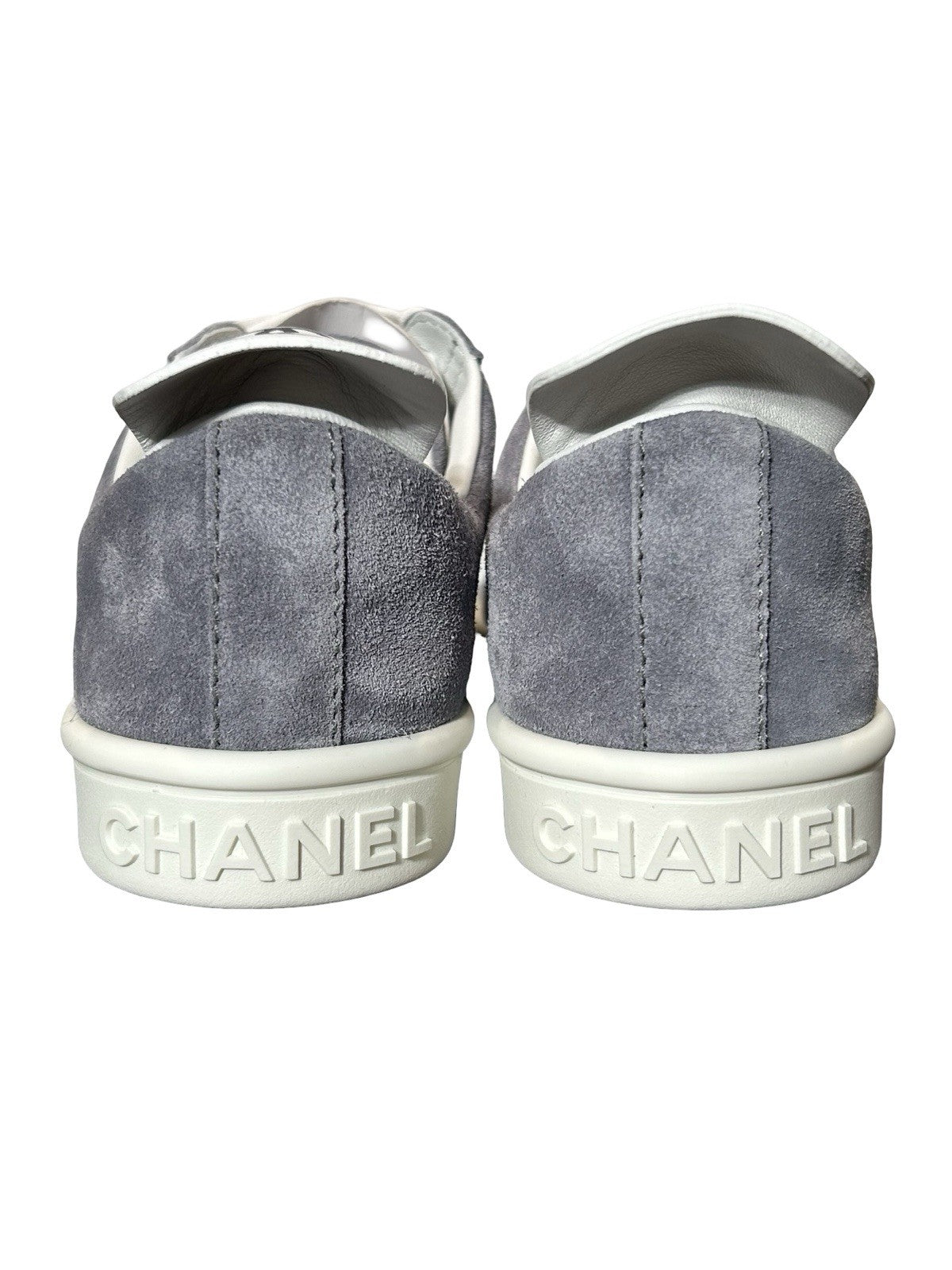Chanel Women's CC Low-Top Flat Runner Sneakers Suede Size 40