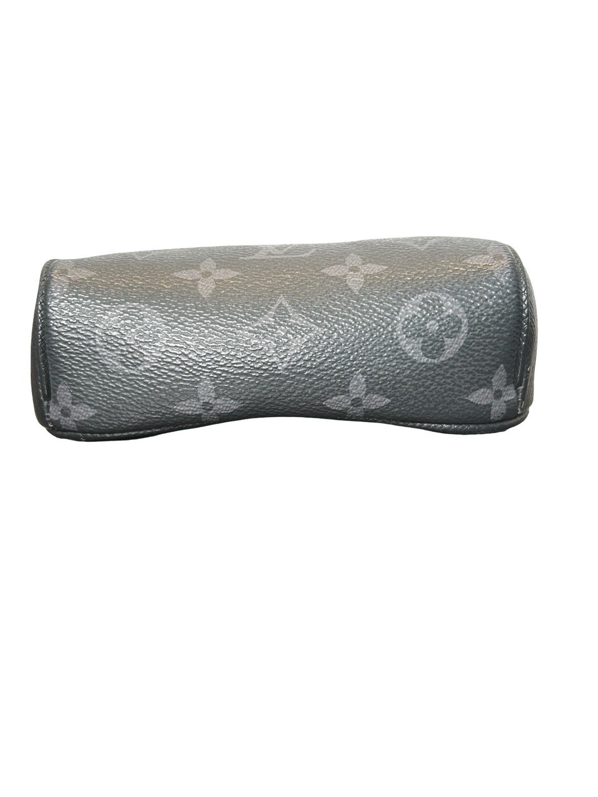 Louis Vuitton Outdoor Slingbag Monogram Taigarama