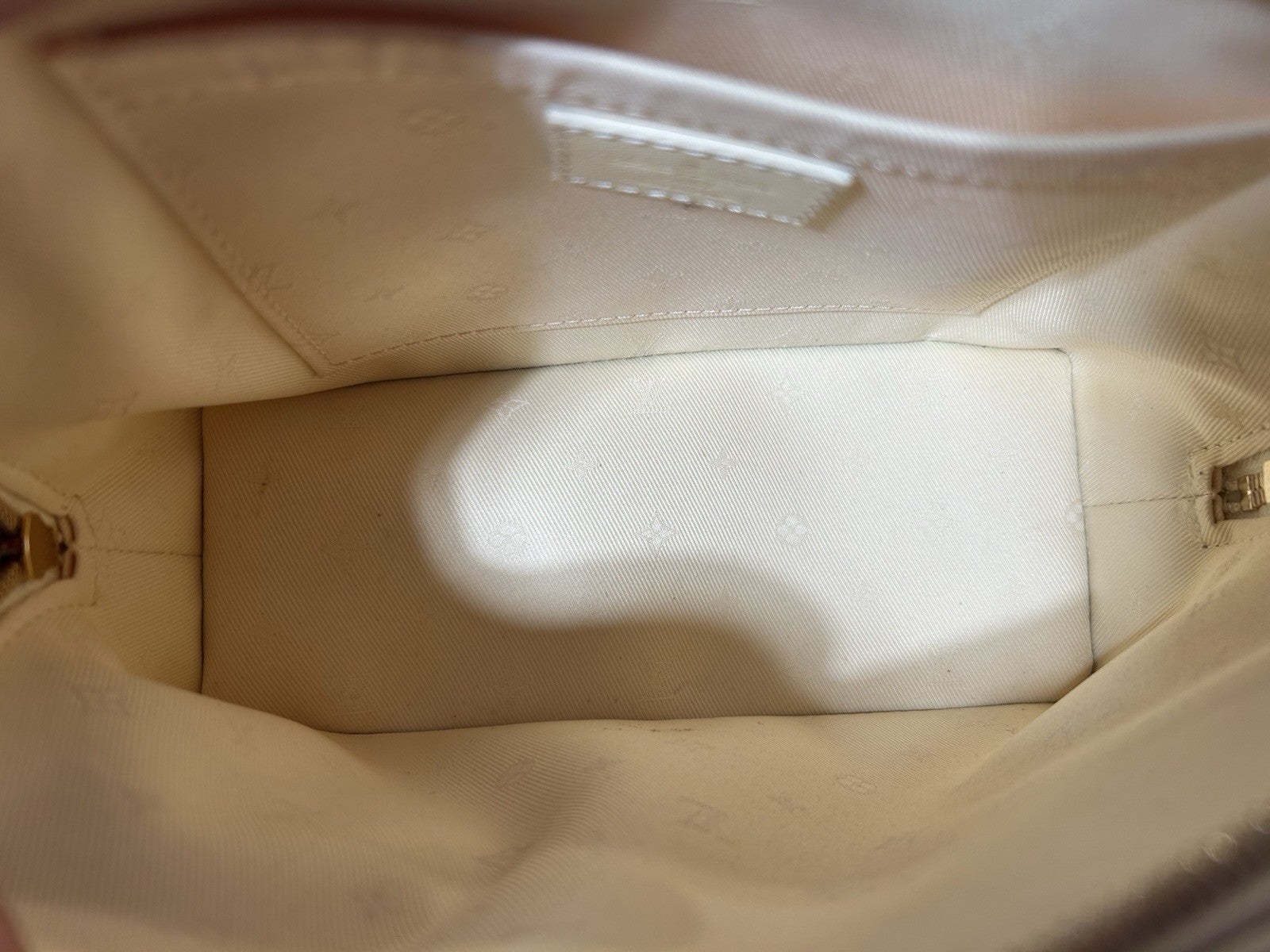 Louis Vuitton Alma BB Bubblegram handbag